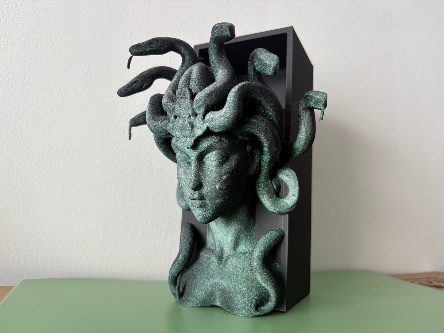 Medusa book nook. in dark forest green