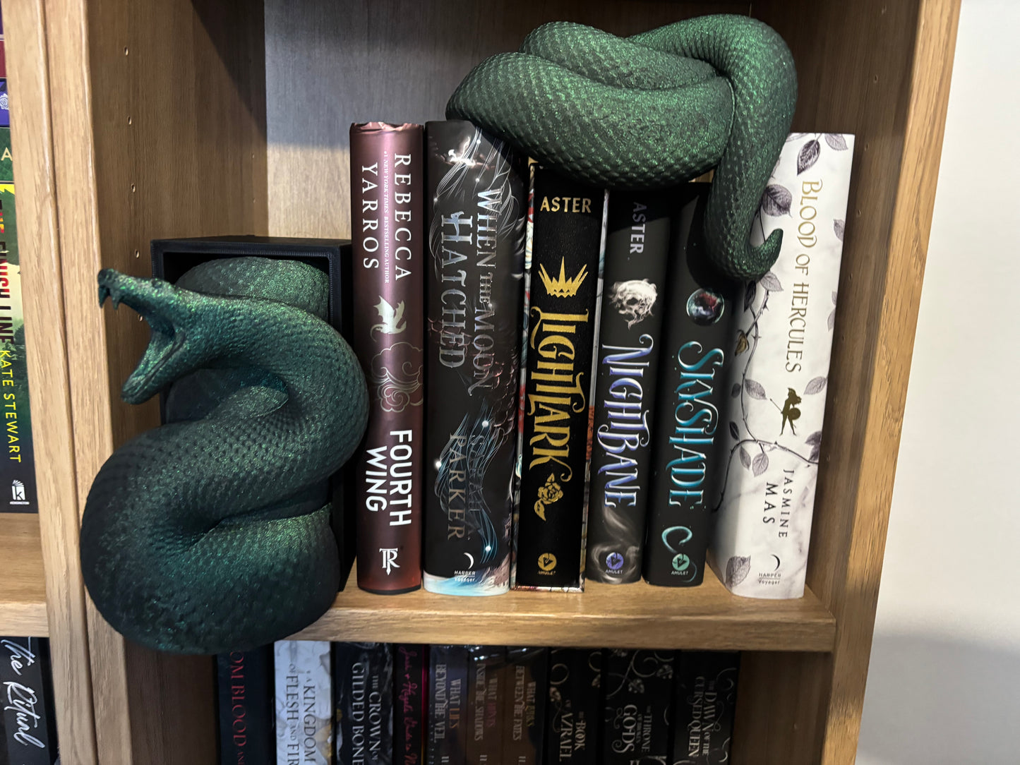 Green Glitter Basilisk/Snake Book Nook