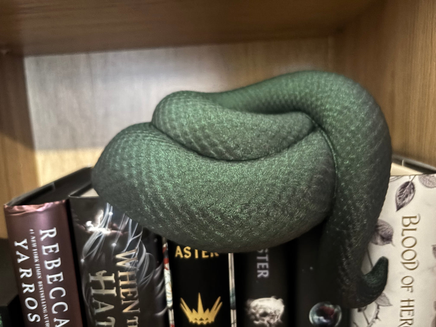 Green Glitter Basilisk/Snake Book Nook