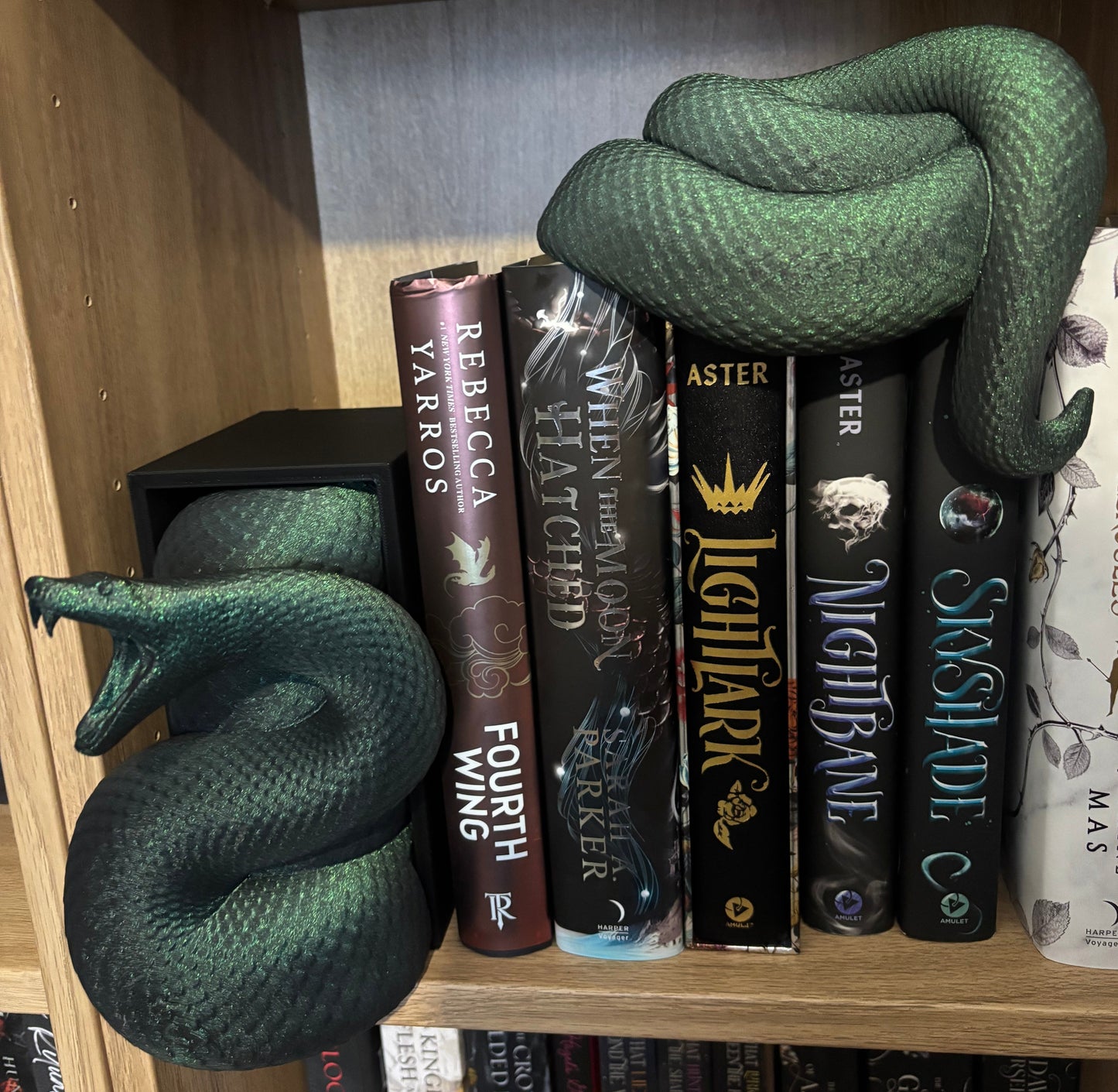 Green Glitter Basilisk/Snake Book Nook