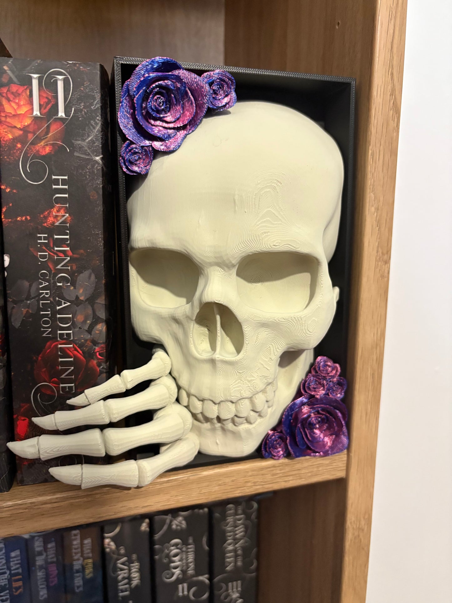 Dark Romance - Emerging Skull with 2 tone Pink/Blue roses