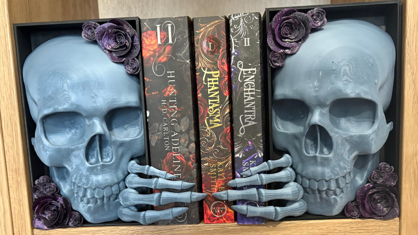 Dark Romance - 2x Greyish Blue Emerging Skull with Purple Glitter Roses